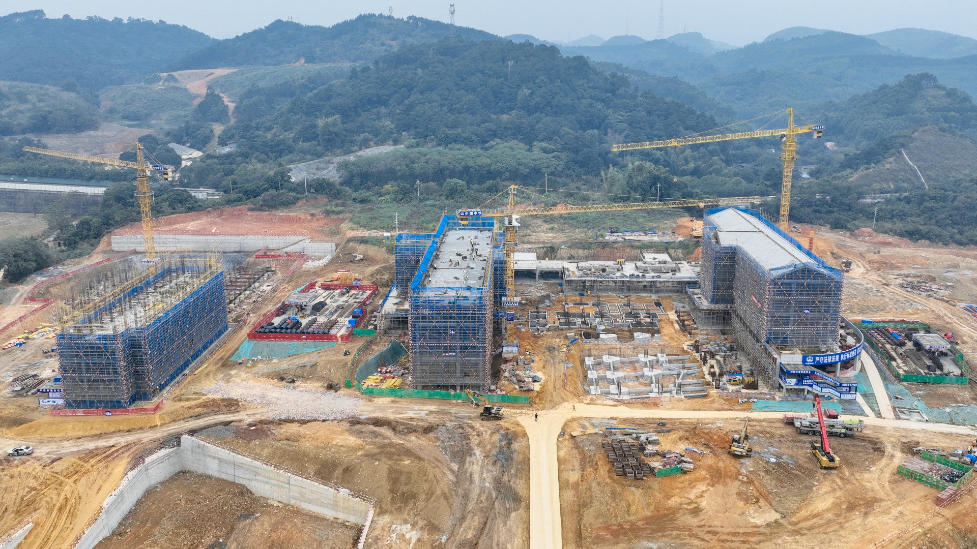 龍景六小、十二中_副本